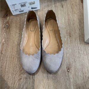Chloe Lauren scalloped flats shoes in elephant gray